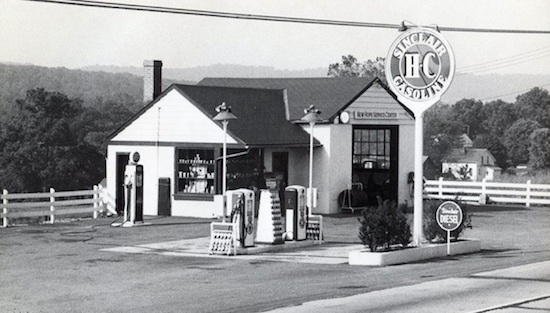 Melsons Service Center in 1966