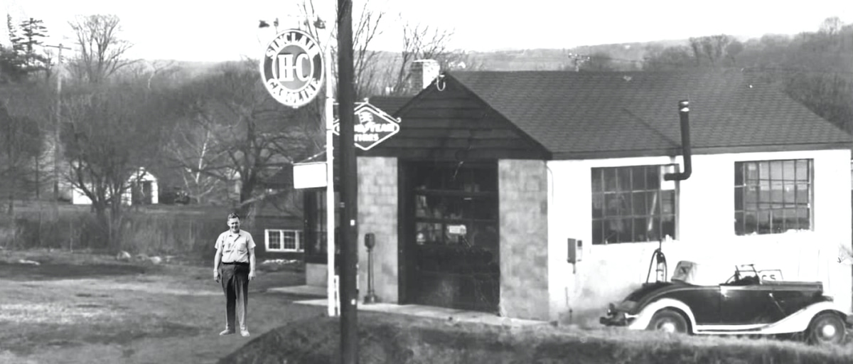 Melson's Garage in 1949